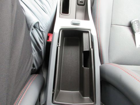 Certified 2019 Chevrolet Bolt Premier w/ Infotainment Package FWD image 27