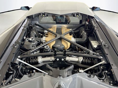 Used 2020 Lamborghini Aventador SVJ AWD/4WD image 30