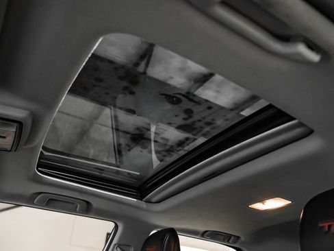 Used 2017 Toyota 4Runner TRD Off-Road Premium image 5