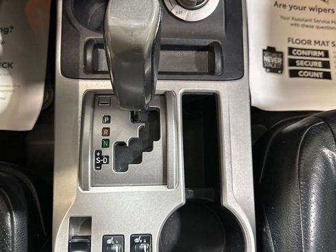 Used 2013 Toyota 4Runner Limited image 28