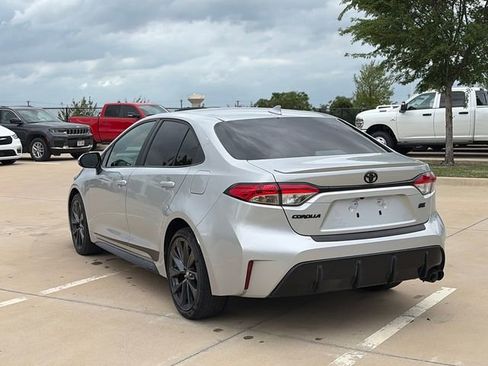 Used 2024 Toyota Corolla SE image 7