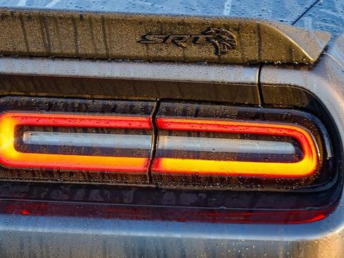 Used 2022 Dodge Challenger SRT Hellcat image 10