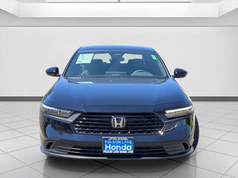 Used 2026 Honda Accord Sport image 2