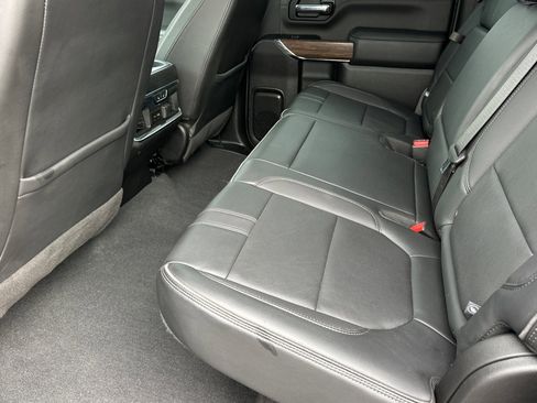 Used 2023 Chevrolet Silverado 3500 High Country image 12