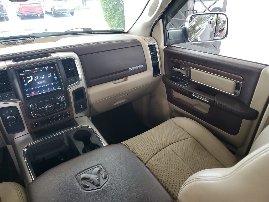 Used 2018 RAM 3500 Laramie AWD/4WD image 19