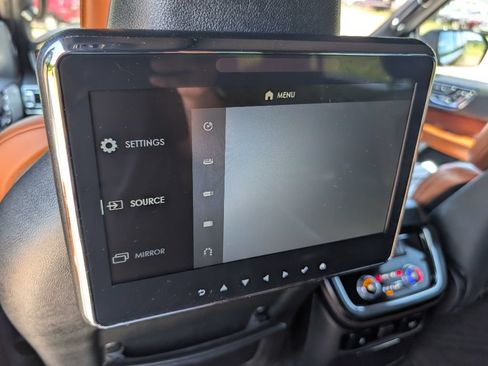 Used 2020 Lincoln Navigator L Reserve w/ Luxury Package AWD/4WD image 30