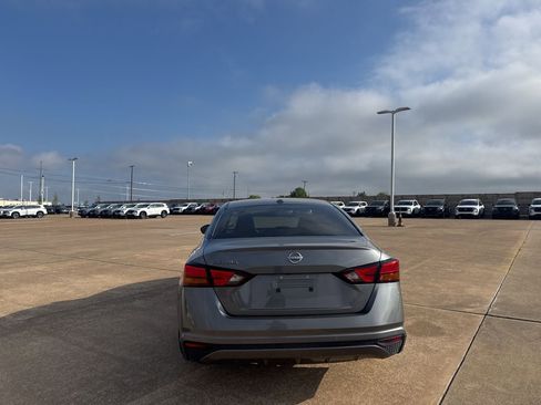 Certified 2025 Nissan Altima 2.5 S image 18