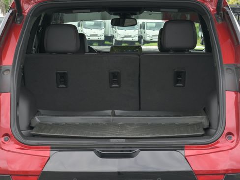 Used 2024 Chevrolet Blazer RS FWD image 34