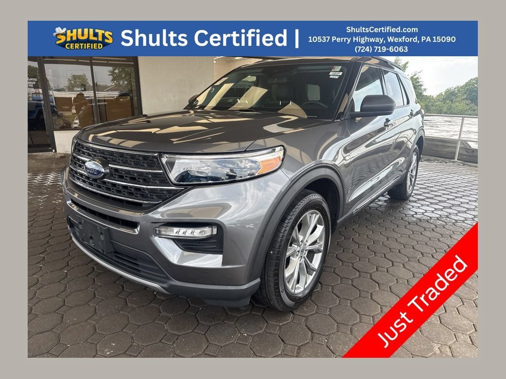 Used 2022 Ford Explorer XLT w/ Equipment Group 202A AWD/4WD image 1