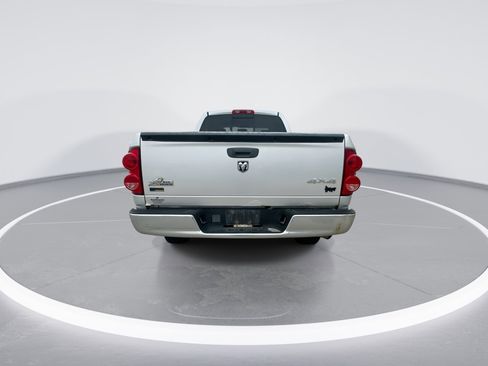 Used 2008 Dodge Ram 1500 Truck SLT image 7