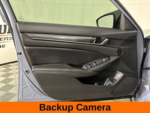 Used 2022 Honda Accord Sport Special Edition image 9
