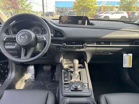 New 2026 MAZDA CX-30 AWD 2.5 S w/ Select Sport Pkg image 17