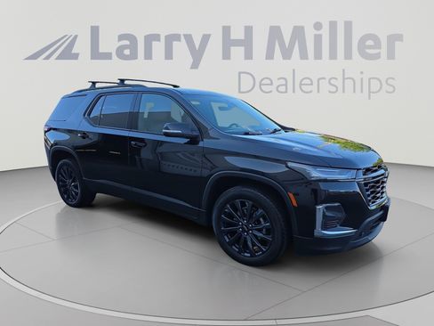 Certified 2023 Chevrolet Traverse RS w/ LPO, Floor Liner Package AWD/4WD image 2