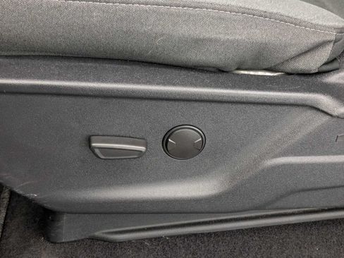 Used 2024 Ford F150 XLT AWD/4WD image 17