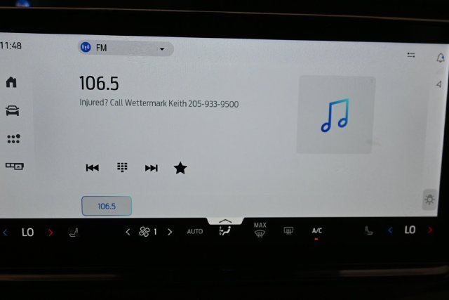 Used 2025 Ford Expedition Active AWD/4WD image 19