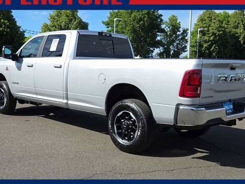 New 2026 RAM 3500 Laramie AWD/4WD image 6