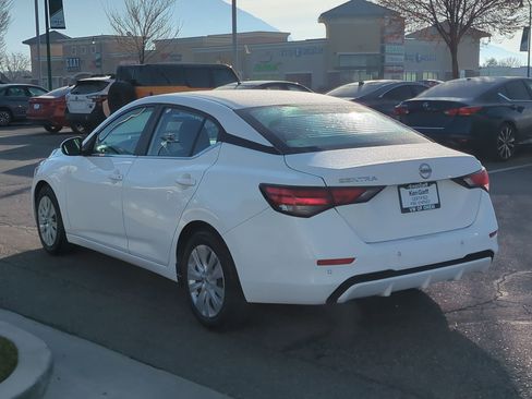 Used 2023 Nissan Sentra S image 9