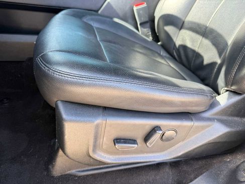 Used 2020 Ford Expedition XLT w/ Equipment Group 202A image 21