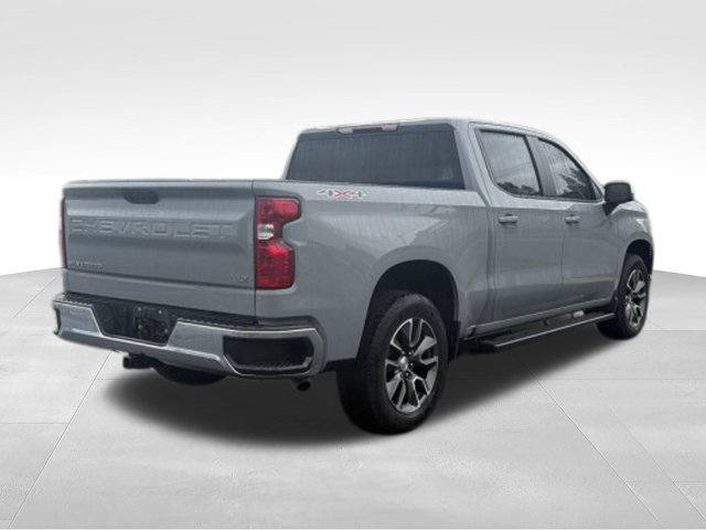Used 2024 Chevrolet Silverado 1500 LT AWD/4WD image 2