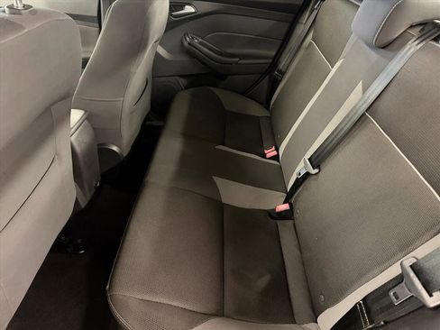 Used 2014 Ford Focus SE image 17