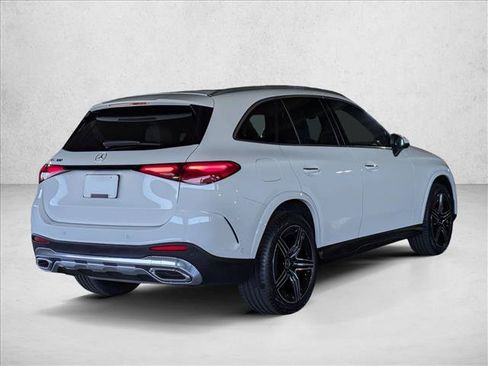 Certified 2023 Mercedes-Benz GLC 300 image 5