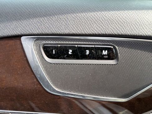 Used 2019 Volvo XC90 T6 Momentum image 18