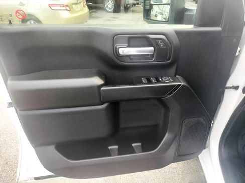 Used 2021 Chevrolet Silverado 2500 W/T w/ WT Fleet Convenience Package image 13