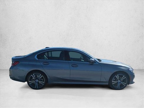 Used 2024 BMW 330i Sedan w/ Convenience Package RWD image 4