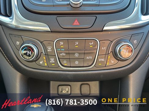 Used 2018 Chevrolet Equinox Premier image 36