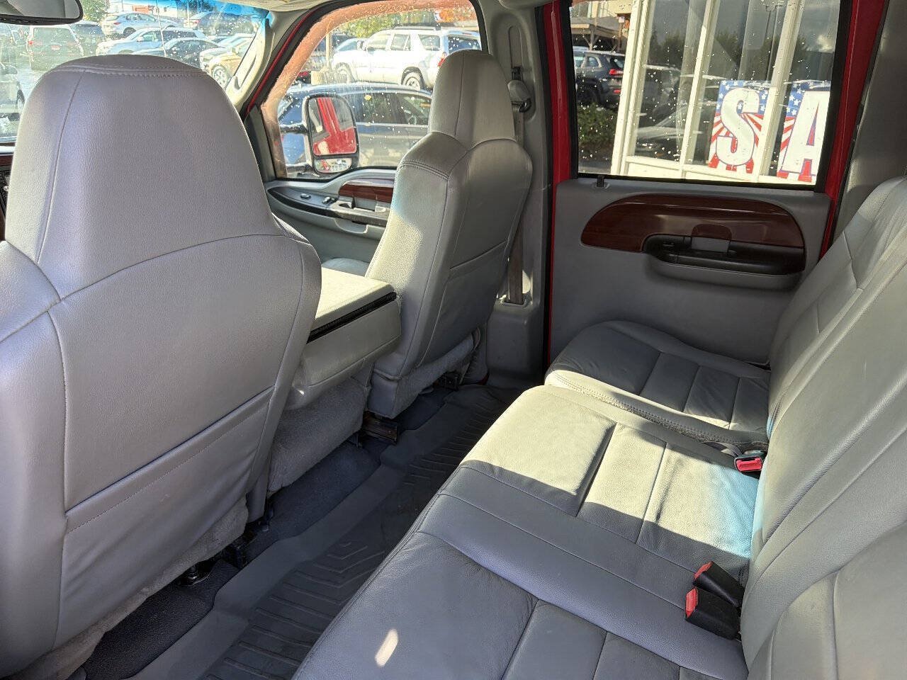 Used 2005 Ford F350 Lariat AWD/4WD image 21