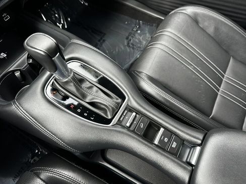 Used 2024 Honda HR-V EX-L image 29