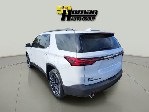 Used 2022 Chevrolet Traverse RS image 3