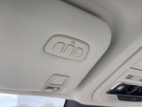 New 2026 Lincoln Nautilus Reserve AWD/4WD image 33