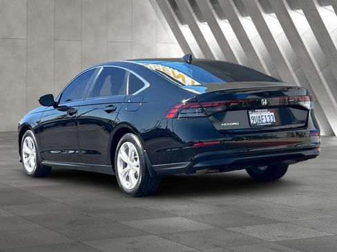 Used 2025 Honda Accord LX image 6