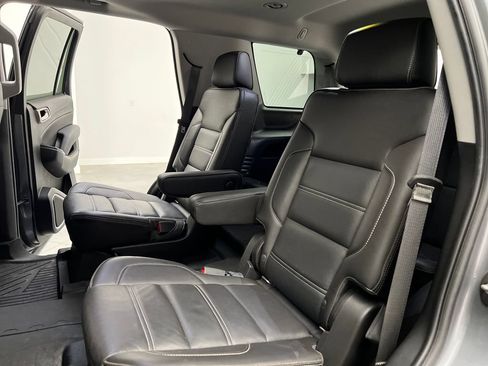 Used 2018 GMC Yukon Denali w/ Open Road Package AWD/4WD image 19