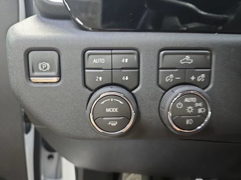 New 2026 Chevrolet Silverado 1500 RST AWD/4WD image 26