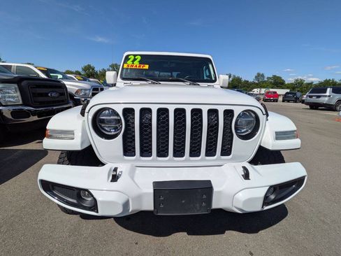 Used 2022 Jeep Gladiator High Altitude AWD/4WD image 4