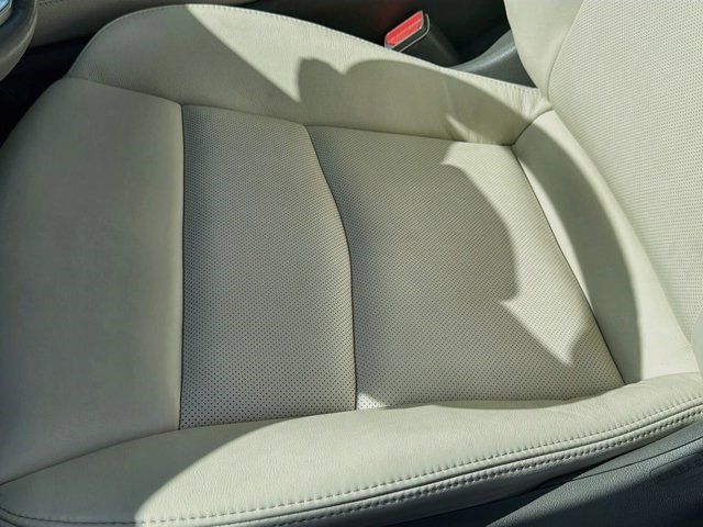 Certified 2025 Cadillac XT6 Premium Luxury w/ Technology Package AWD/4WD image 20