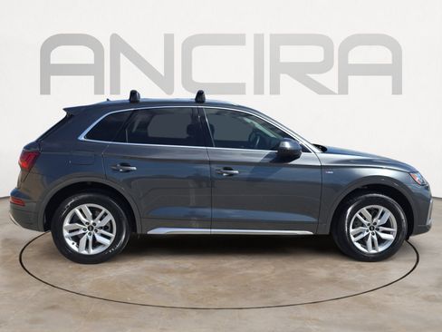 Used 2023 Audi Q5 2.0T Premium w/ Convenience Package AWD/4WD image 11