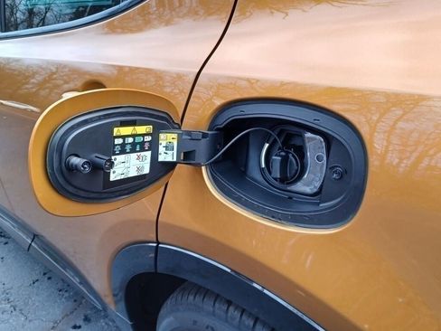 New 2024 Dodge Hornet R/T w/ R/T Blacktop Package image 16