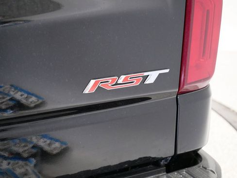 Used 2022 Chevrolet Silverado 1500 RST w/ Max Trailering Package image 14