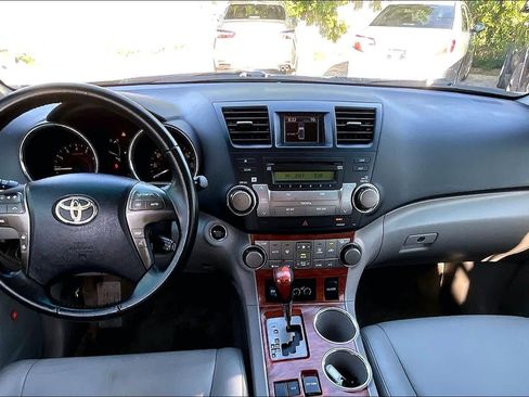 Used 2008 Toyota Highlander Limited FWD image 14