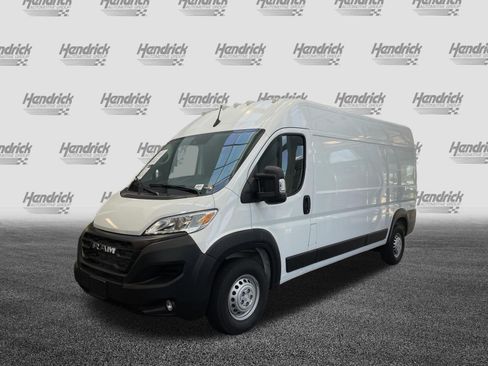 Used 2026 RAM ProMaster 2500 w/ Convenience Group FWD image 6