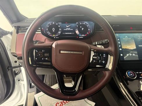 Used 2023 Land Rover Range Rover Sport SE Dynamic image 17