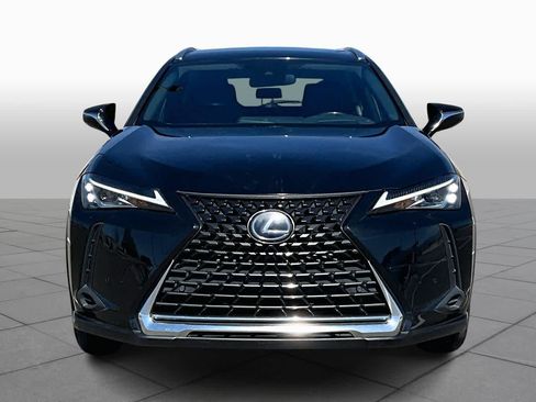 Used 2021 Lexus UX 250h w/ Accessory Package (Z1) image 4