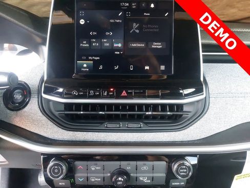 New 2025 Jeep Compass Sport image 19