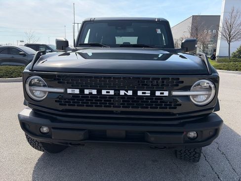 Used 2025 Ford Bronco Outer Banks image 2