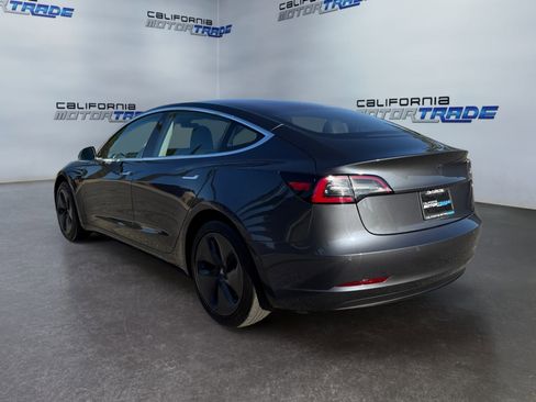 Used 2017 Tesla Model 3 Long Range image 7