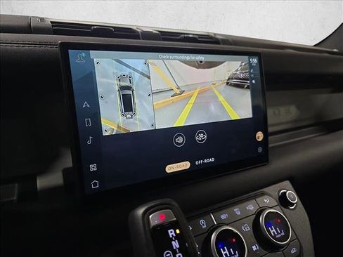 Certified 2024 Land Rover Defender 130 X-Dynamic SE image 23