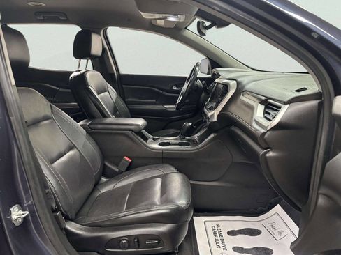 Used 2019 GMC Acadia SLT AWD/4WD image 25